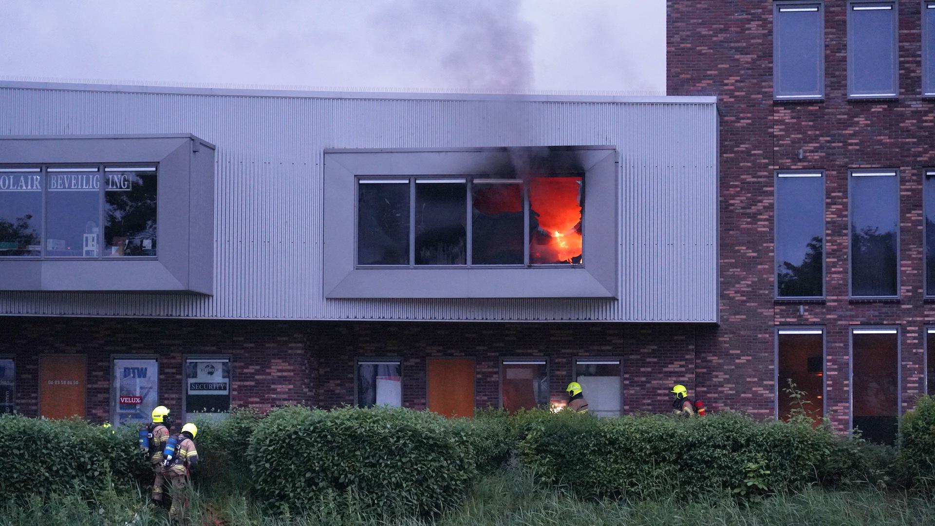 Brand bij Siliakus in Broek op Langedijk begon in een stekkerdoos. Showroom van beddenzaak blijft no